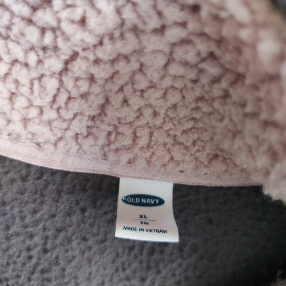 1/4 Zip Sherpa - Picture 2 of 2